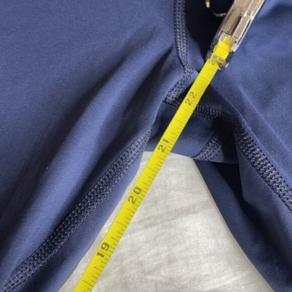 Lululemon Navy Inspire Crop II 22" - Picture 13 of 15